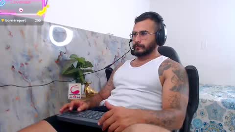 hanz_col online show from 09-08-25, 05:34