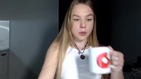 Snapshot of happy_fox_ chatting on 02-18-26, 06:59 happy_fox_ online show from 02-18-26, 06:59