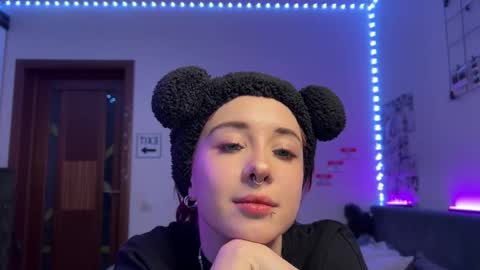 Snapshot of happy_milly chatting on 10-20-25, 05:57 Call me Milly online show from 10-20-25, 05:57