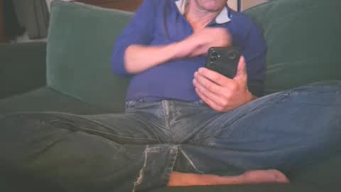 mark online show from 10-24-25, 09:11