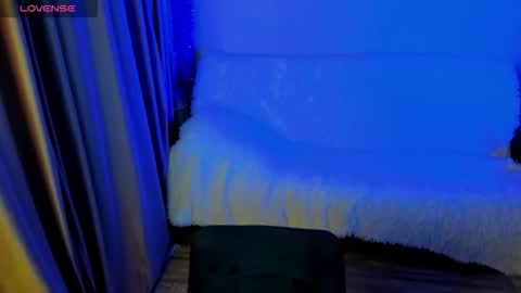 Stephanie online show from 01-05-26, 05:27