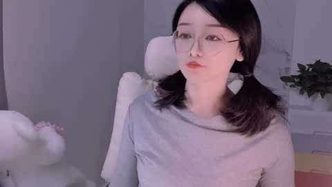 Snapshot of happysweetie168 chatting on 01-19-25, 05:26 Daisy online show from 01-19-25, 05:26