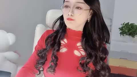 Snapshot of happysweetie168 chatting on 01-26-25, 05:23 Daisy online show from 01-26-25, 05:23