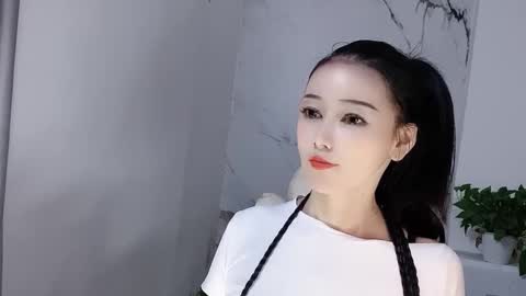 Snapshot of happysweetie168 chatting on 09-15-25, 05:13 Daisy online show from 09-15-25, 05:13