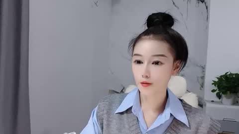 happysweety1688 online show from 12-05-25, 07:39