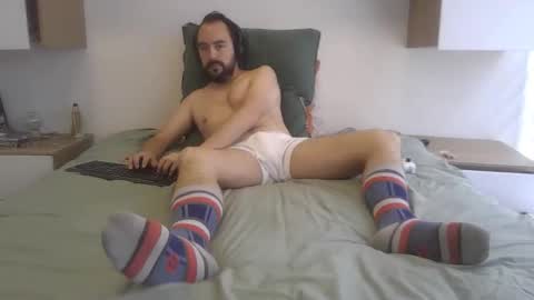 Snapshot of hard_cock_dude chatting on 10-08-25, 02:47 Hard cock dude online show from 10-08-25, 02:47