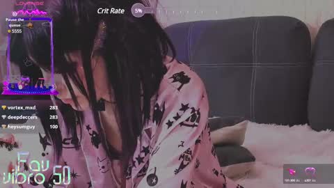 Mia online show from 02-28-25, 06:43