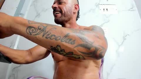 Snapshot of hardeneddad chatting on 02-03-26, 02:53 PETTER online show from 02-03-26, 02:53