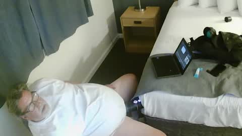 Snapshot of hardfreak4you chatting on 09-30-25, 06:29 hardfreak4you online show from 09-30-25, 06:29