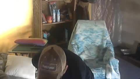 Snapshot of hardinhand44 chatting on 11-06-25, 09:05 john nobles online show from 11-06-25, 09:05