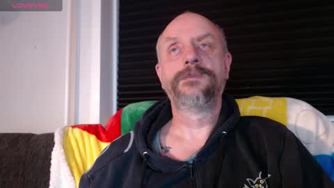 Snapshot of hardmrlazy chatting on 12-29-24, 06:27 MrLazy online show from 12-29-24, 06:27