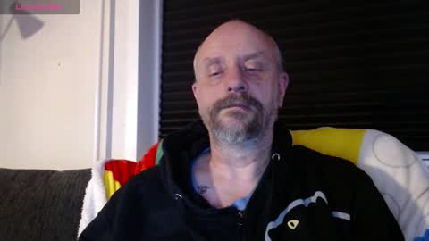 Snapshot of hardmrlazy chatting on 12-31-24, 06:46 MrLazy online show from 12-31-24, 06:46