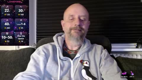 Snapshot of hardmrlazy chatting on 10-30-25, 05:57 MrLazy online show from 10-30-25, 05:57