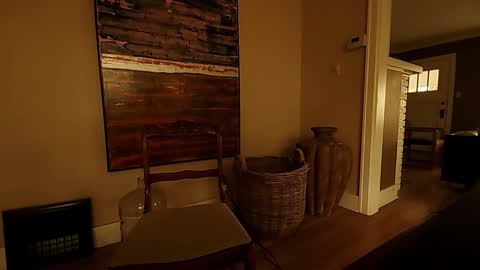 Snapshot of hardswtch chatting on 10-10-25, 05:01 Tom online show from 10-10-25, 05:01