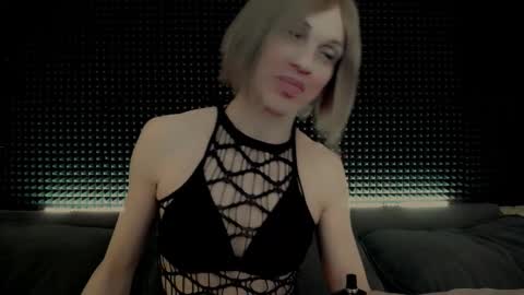 Miss Hardy online show from 03-05-26, 04:30