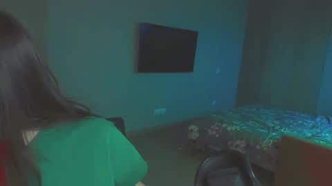 Miss Hari online show from 01-12-25, 08:36