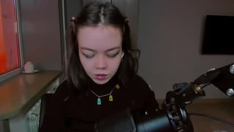 Miss Hari online show from 02-19-25, 11:17