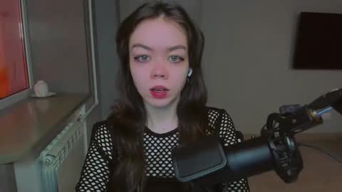 Miss Hari online show from 02-20-25, 07:34