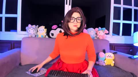 Harimoon online show from 12-16-25, 03:22