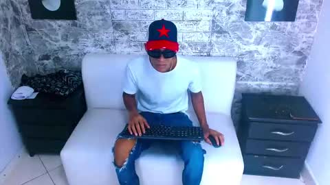 Snapshot of harin_prize chatting on 01-08-26, 11:56 harin prize online show from 01-08-26, 11:56