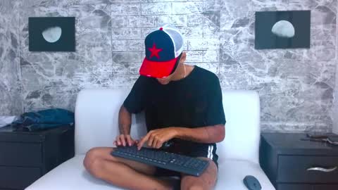 Snapshot of harin_prize chatting on 01-10-26, 01:35 harin prize online show from 01-10-26, 01:35