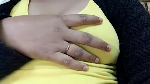 Snapshot of harleensexy26 chatting on 02-17-25, 05:58 Sweety online show from 02-17-25, 05:58