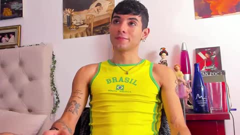 Snapshot of harley_fairy chatting on 02-17-25, 08:04 Harley online show from 02-17-25, 08:04