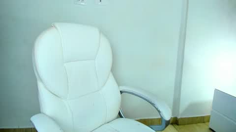 harleyqueen_robbie online show from 09-19-25, 09:04