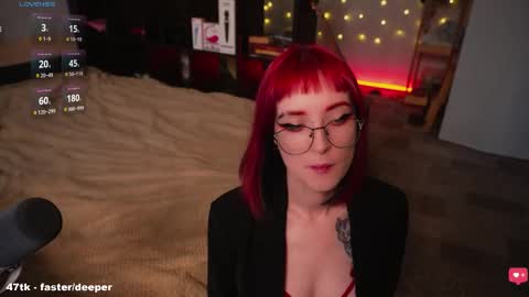 Snapshot of harleyspy chatting on 11-01-25, 10:17 HarleyJeffrey online show from 11-01-25, 10:17