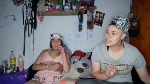 Snapshot of harly_jocker chatting on 02-06-25, 12:33 online show from 02-06-25, 12:33