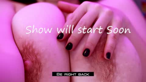 Snapshot of harmonicdiv chatting on 01-13-25, 05:33 Sophia online show from 01-13-25, 05:33