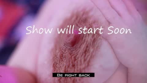 Snapshot of harmonicdiv chatting on 01-20-25, 05:48 Sophia online show from 01-20-25, 05:48