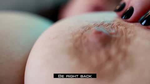 Snapshot of harmonicdiv chatting on 02-16-26, 05:53 Sophia online show from 02-16-26, 05:53