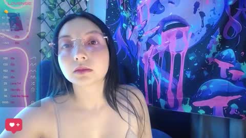 Harmonys World online show from 12-21-25, 04:19