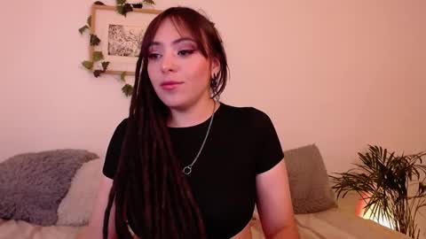 Snapshot of harmonyy01 chatting on 01-06-25, 03:20 Harmony Please help me to reach 100 thumbs up online show from 01-06-25, 03:20