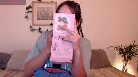 Snapshot of harmonyy01 chatting on 02-06-25, 03:59 Harmony Please help me to reach 100 thumbs up online show from 02-06-25, 03:59