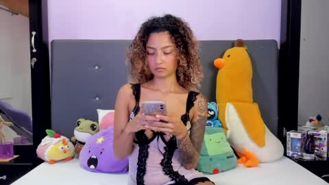 Harmony Hill online show from 04-13-26, 02:17