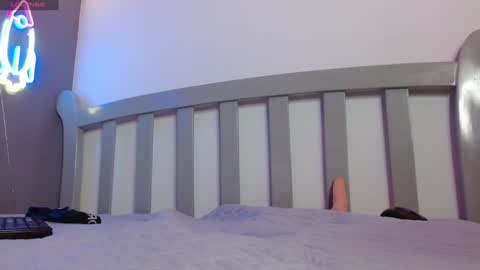 Snapshot of haroldxl chatting on 02-05-25, 03:52 IM HAROLD online show from 02-05-25, 03:52