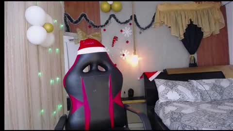 Snapshot of harry_jhonsonn chatting on 12-20-25, 10:28 Harry online show from 12-20-25, 10:28