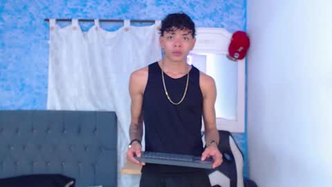 Snapshot of harry_jhonsonn chatting on 02-21-26, 04:24 Harry online show from 02-21-26, 04:24