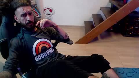 OMAR online show from 01-11-25, 12:22