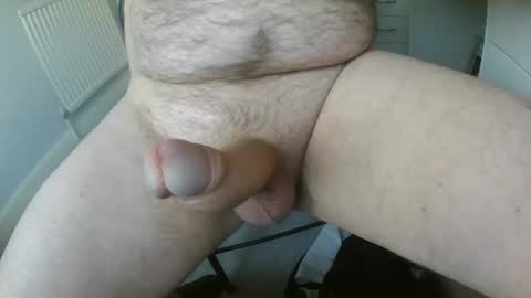 Snapshot of harryhairybod chatting on 10-27-25, 12:31 harryhairybod online show from 10-27-25, 12:31