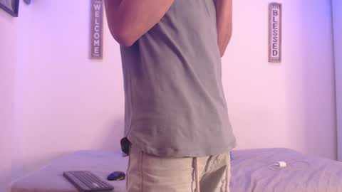 Snapshot of harrythomson1 chatting on 12-29-24, 03:33 harry thomson online show from 12-29-24, 03:33