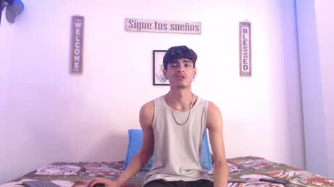 Snapshot of harrythomson1 chatting on 01-14-25, 05:30 harry thomson online show from 01-14-25, 05:30