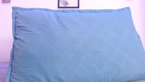 Snapshot of harrythomson1 chatting on 02-24-25, 09:00 harry thomson online show from 02-24-25, 09:00