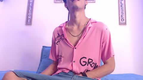 Snapshot of harrythomson1 chatting on 03-06-25, 07:47 harry thomson online show from 03-06-25, 07:47