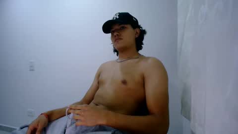 Snapshot of haru_boi chatting on 01-15-25, 01:34 Haru online show from 01-15-25, 01:34