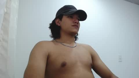 Snapshot of haru_boi chatting on 03-09-25, 03:11 Haru online show from 03-09-25, 03:11