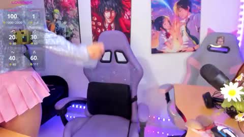 karen  online show from 12-21-25, 01:24