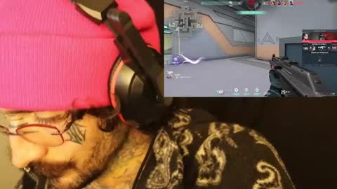 Snapshot of hatsumotokyoto chatting on 02-02-25, 03:21 More content   2   online show from 02-02-25, 03:21